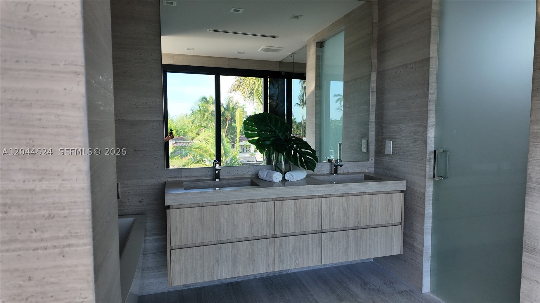 NORMANDY GOLF COURSE - Residential