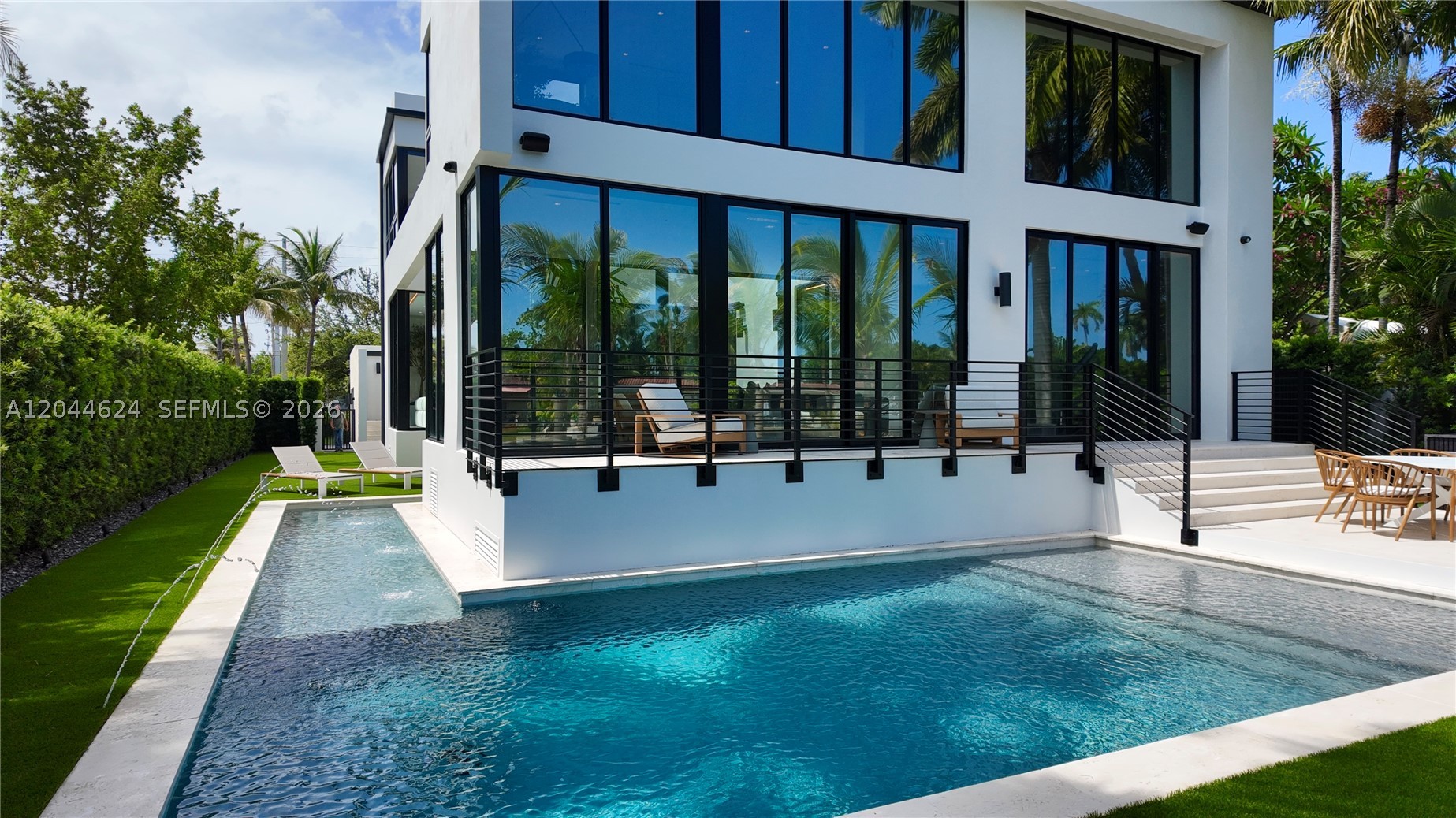 NORMANDY GOLF COURSE - Residential