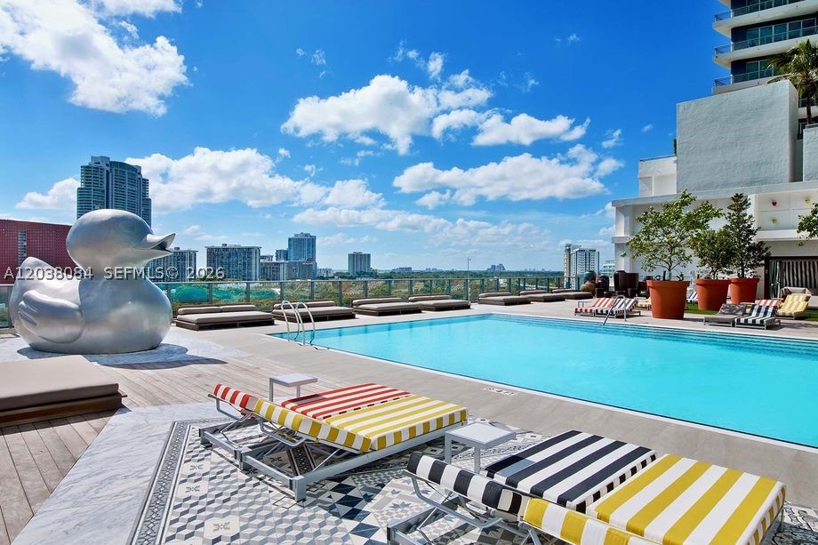 SLS - Residential Lease