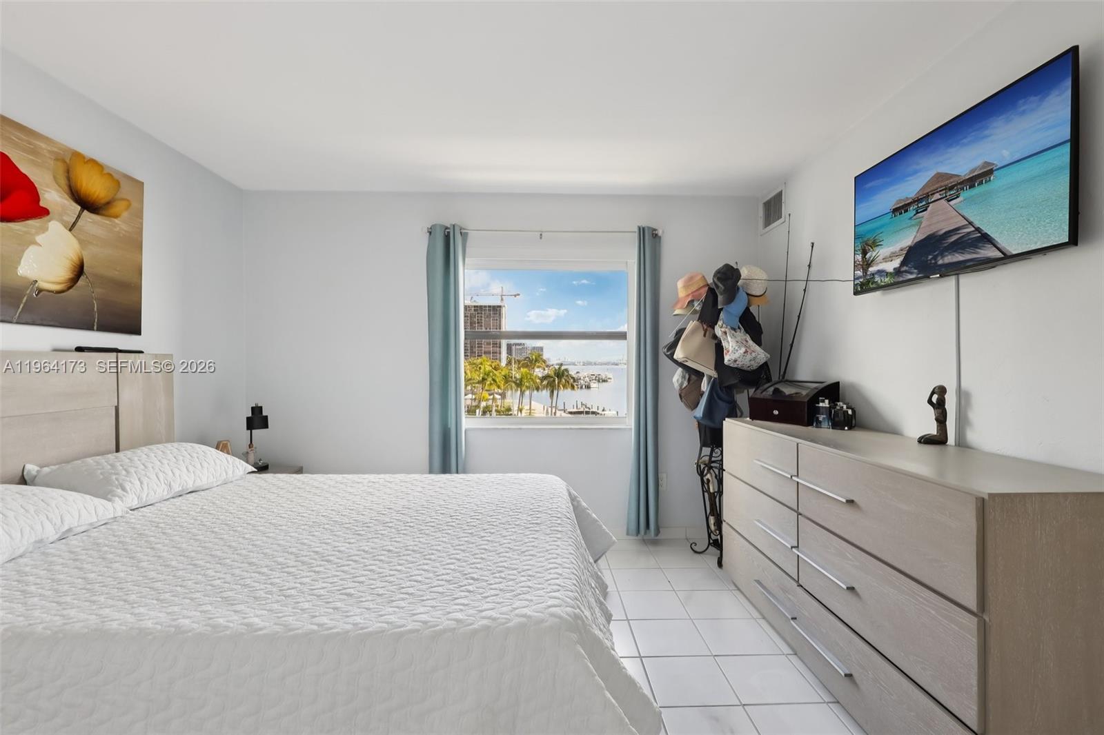 BRICKELL MAR CONDO - Residential