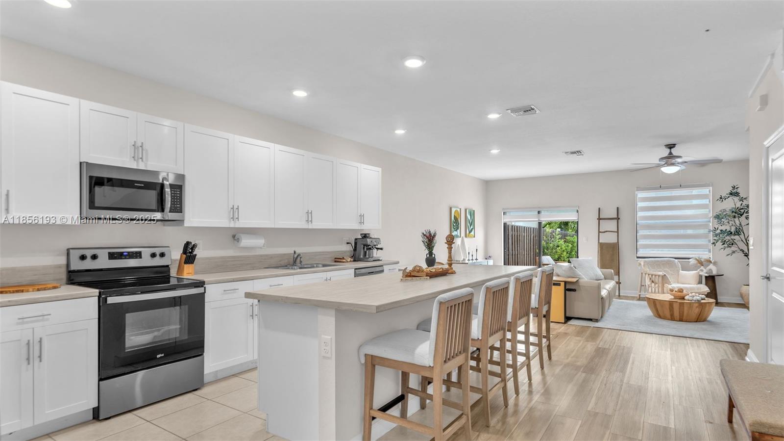 S ALLAPATTAH GARDENS - Residential
