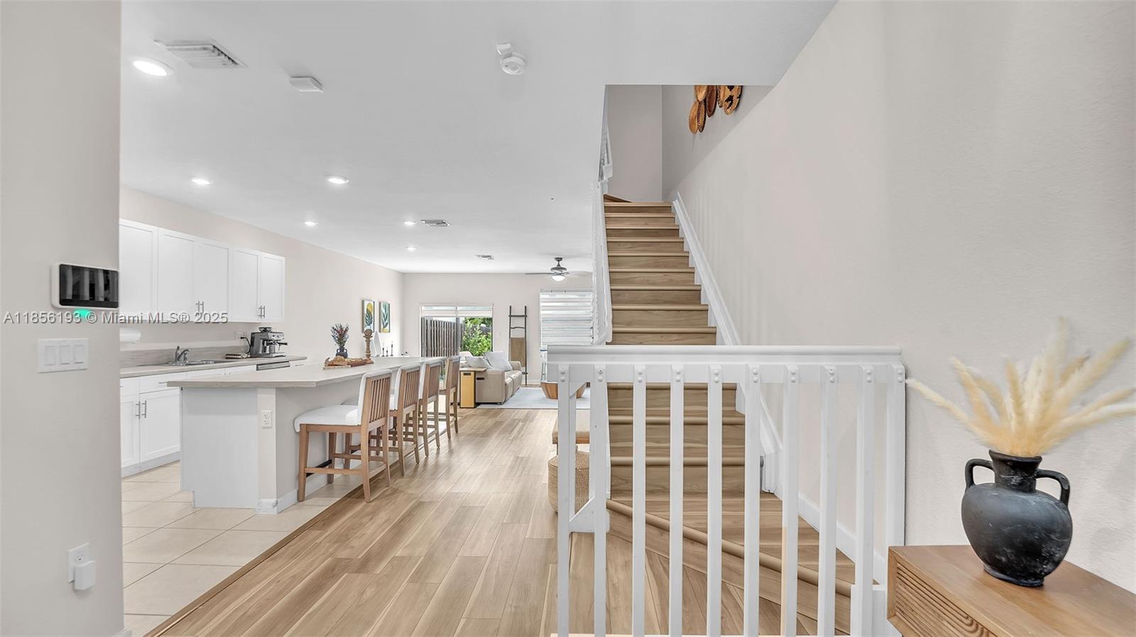 S ALLAPATTAH GARDENS - Residential