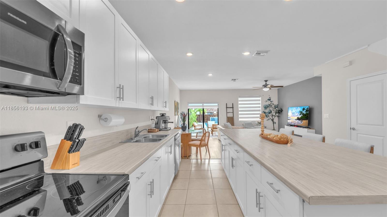 S ALLAPATTAH GARDENS - Residential