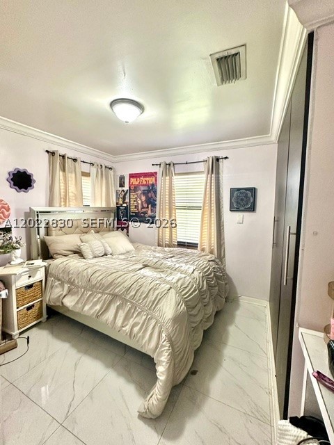 TROPICAL ESTS - Residential