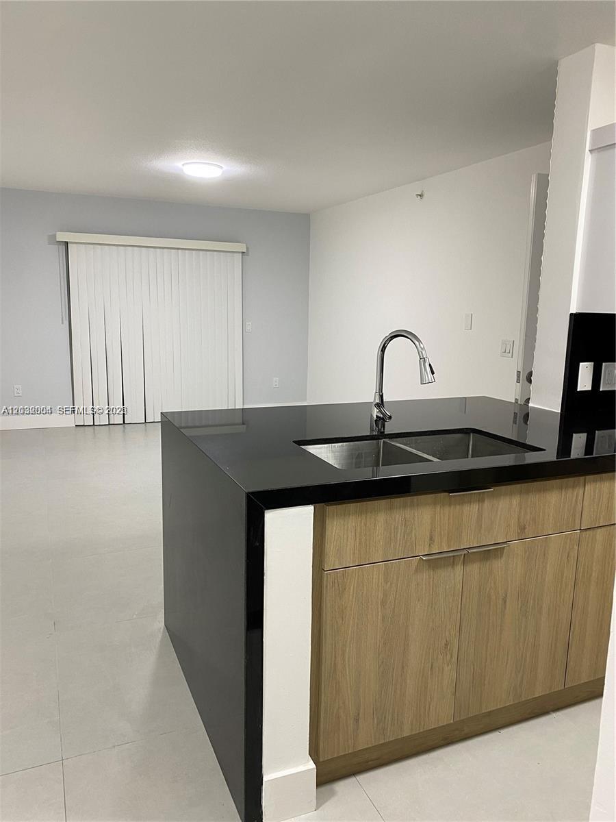 Vista Trace 2 Condo - Residential Lease