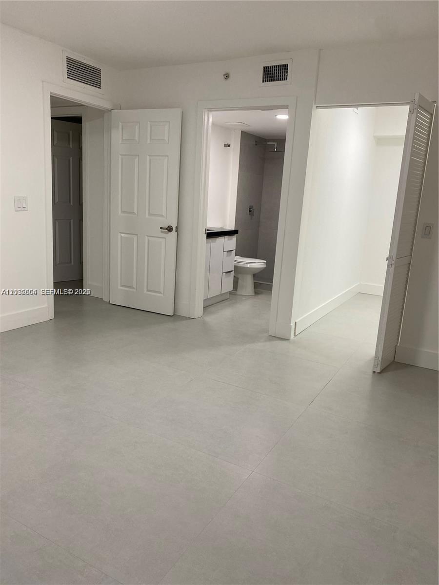 Vista Trace 2 Condo - Residential Lease