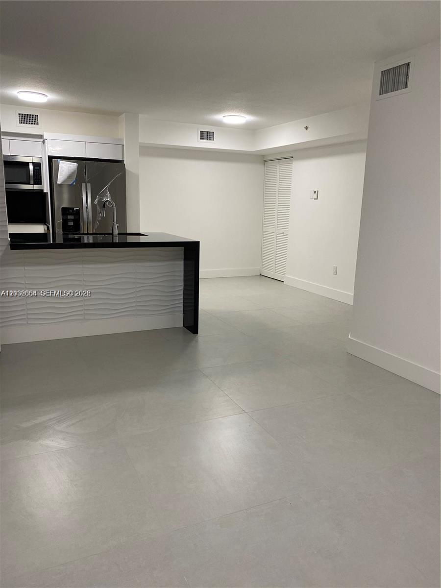Vista Trace 2 Condo - Residential Lease