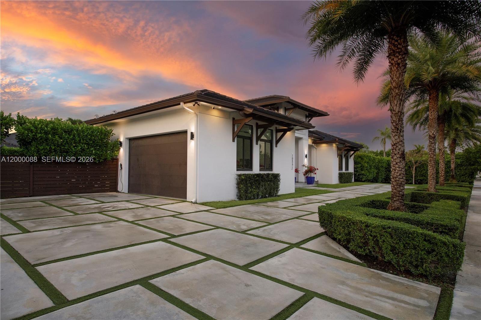 WEST GROVE ESTATES - Residential