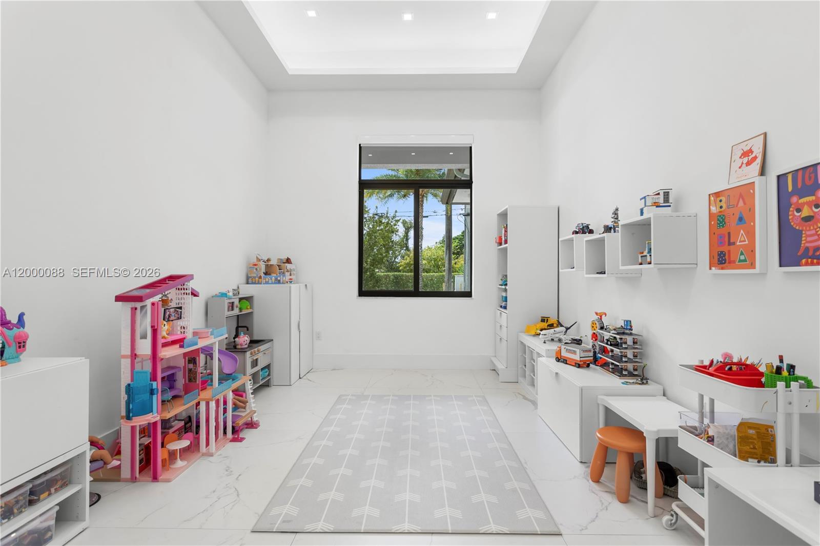 WEST GROVE ESTATES - Residential