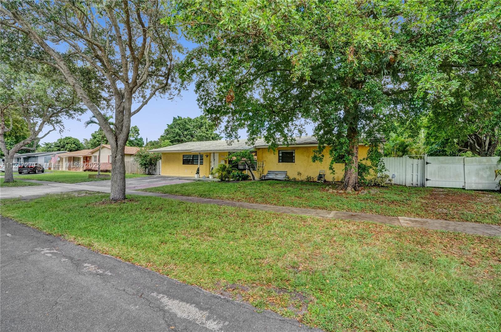 Welcome to Plantation Park! First Time on the Market! Fantastic opportunity to own a 3-bed 2 bath single-family home in the Beautiful City of Plantation with NO HOA! This is the best-priced home in the community,with over 2500 living sqft. and over 10,000 sqft lot size.Enough room for a pool and entertaining to enjoy your days on the spacious fully fenced patio. This home has a mother inlaw quarters t with a separate private entrance. This home is being used as 4 bed home. Walking distance to Plantation heritage park and school. Close to all the highways. This home won't last long on the market! Schedule a showing today and be the first to see the new listing. property needs a new roof. Property being sold AS IS, PRICE IS FIRM