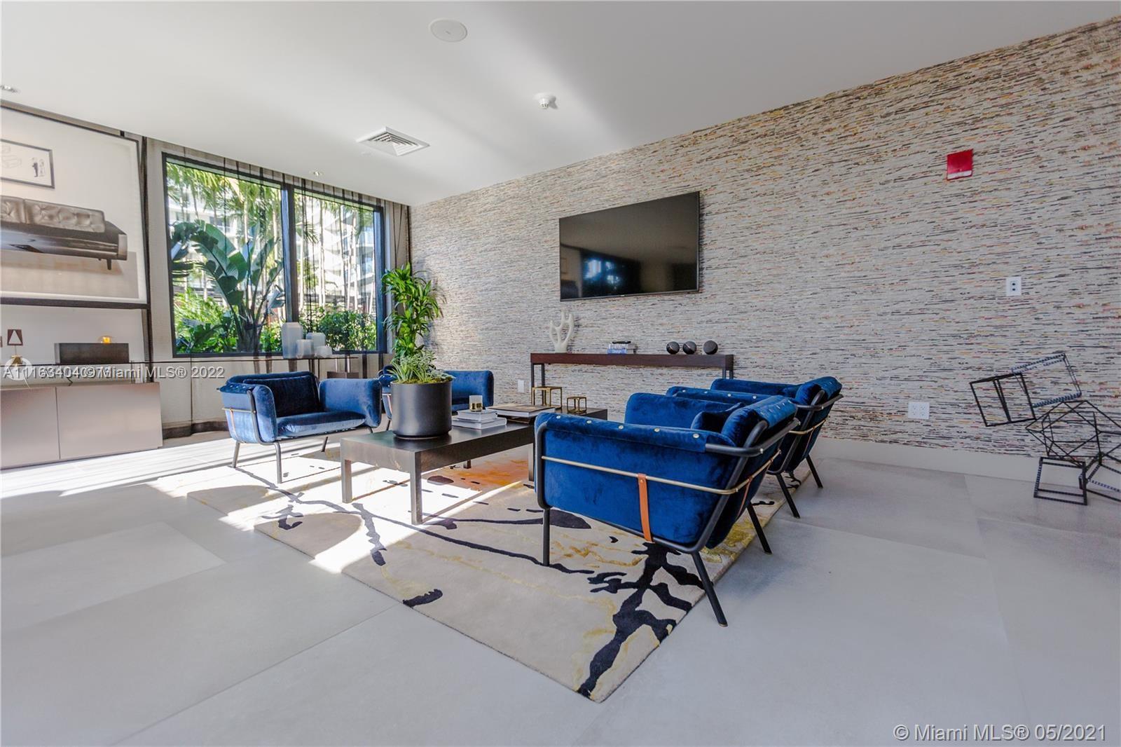 3401 MIDTOWN CONDO - Residential Lease
