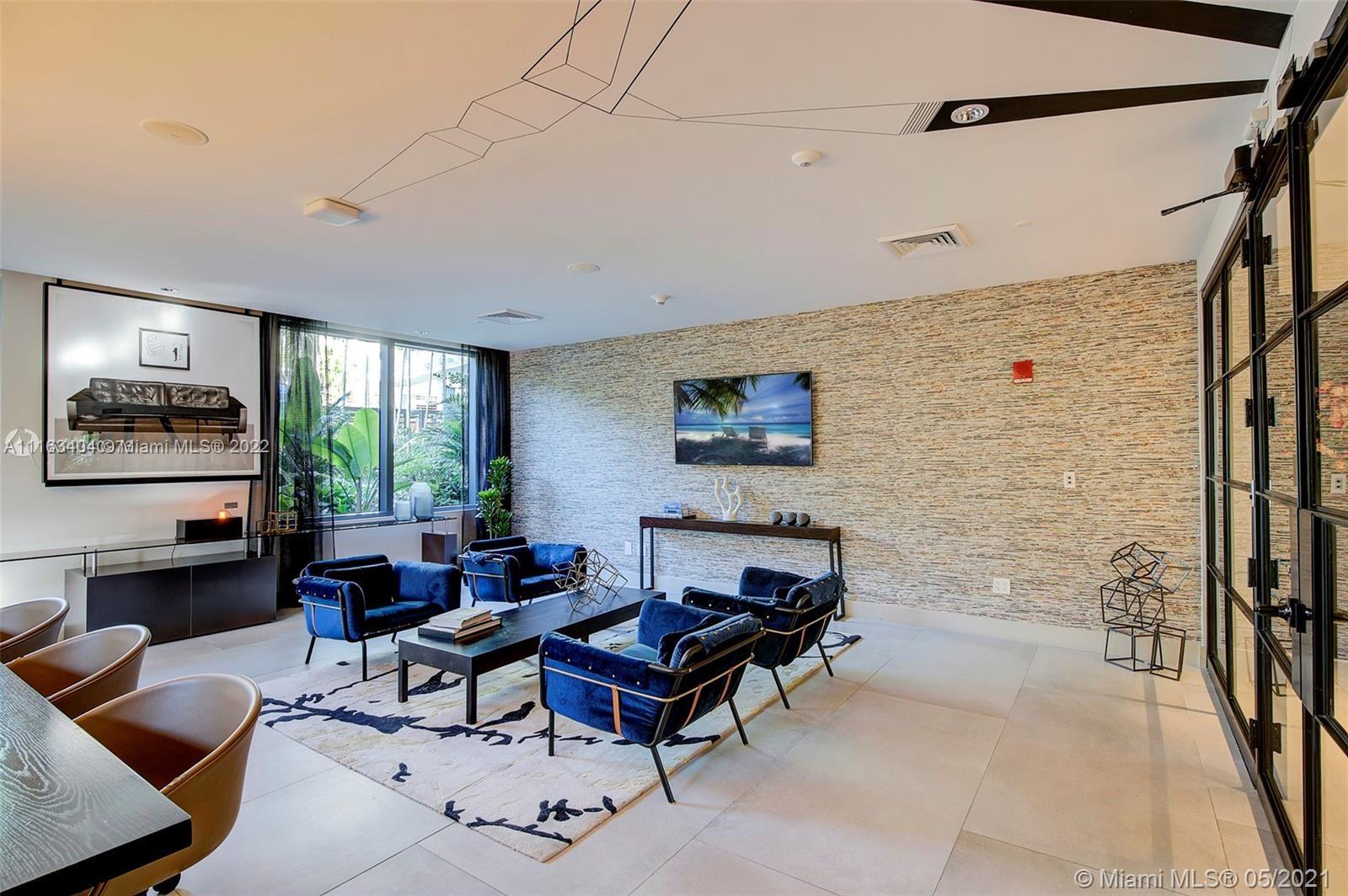 3401 MIDTOWN CONDO - Residential Lease