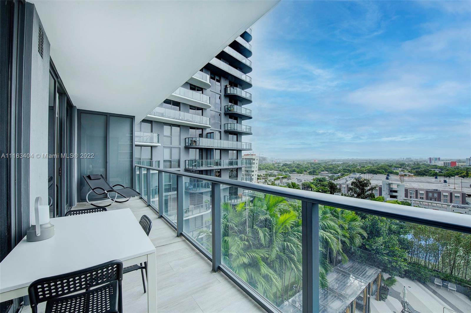 3401 MIDTOWN CONDO - Residential Lease