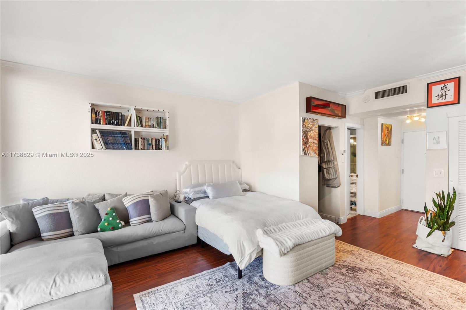 DAVID WILLIAM HOTEL CONDO - Residential