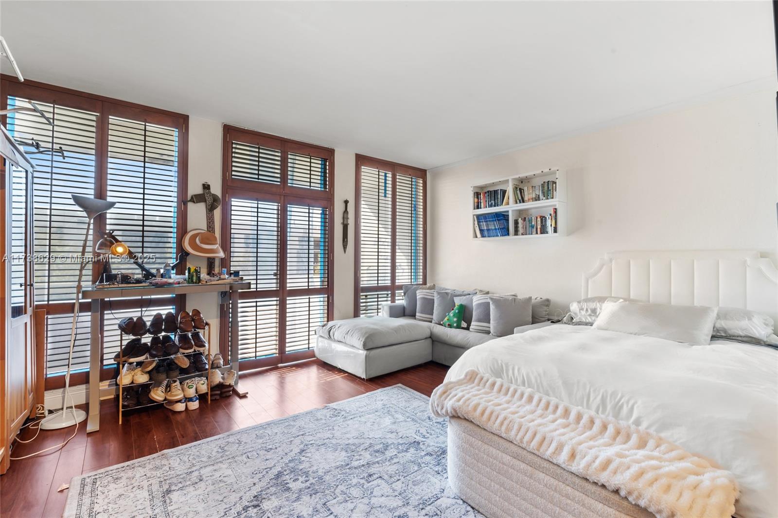 DAVID WILLIAM HOTEL CONDO - Residential