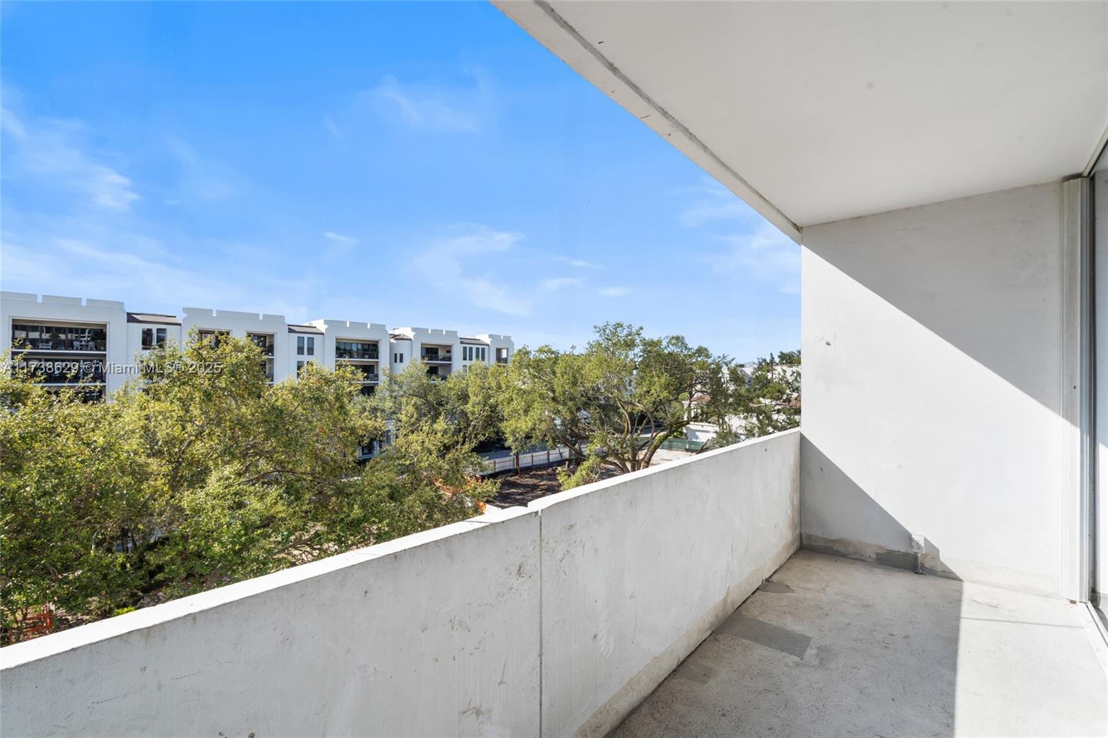 DAVID WILLIAM HOTEL CONDO - Residential