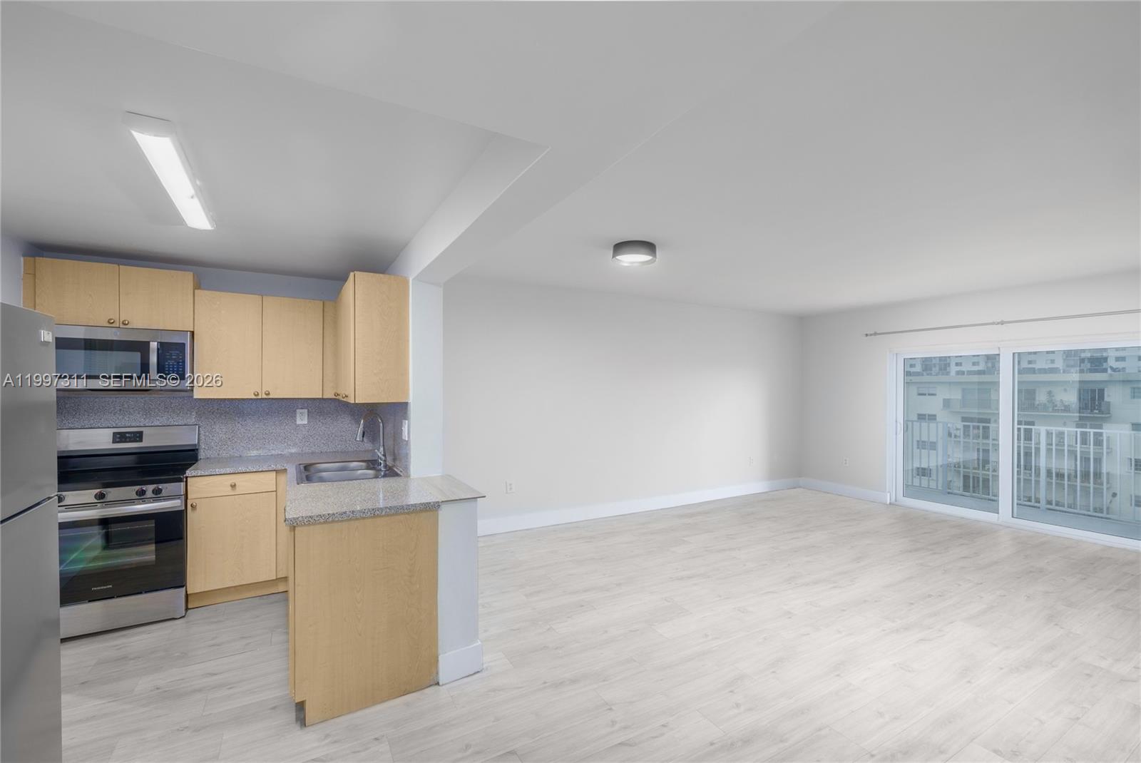 EASTERN SHORES 2ND ADDN - Residential Lease