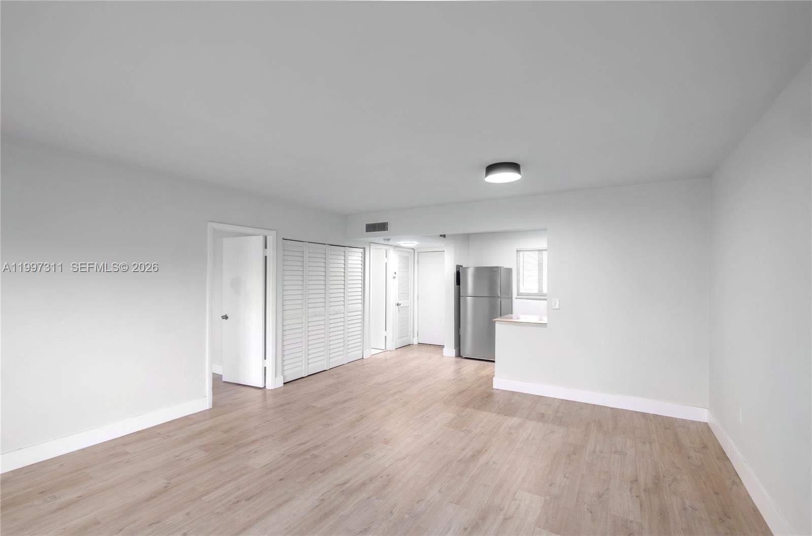 EASTERN SHORES 2ND ADDN - Residential Lease