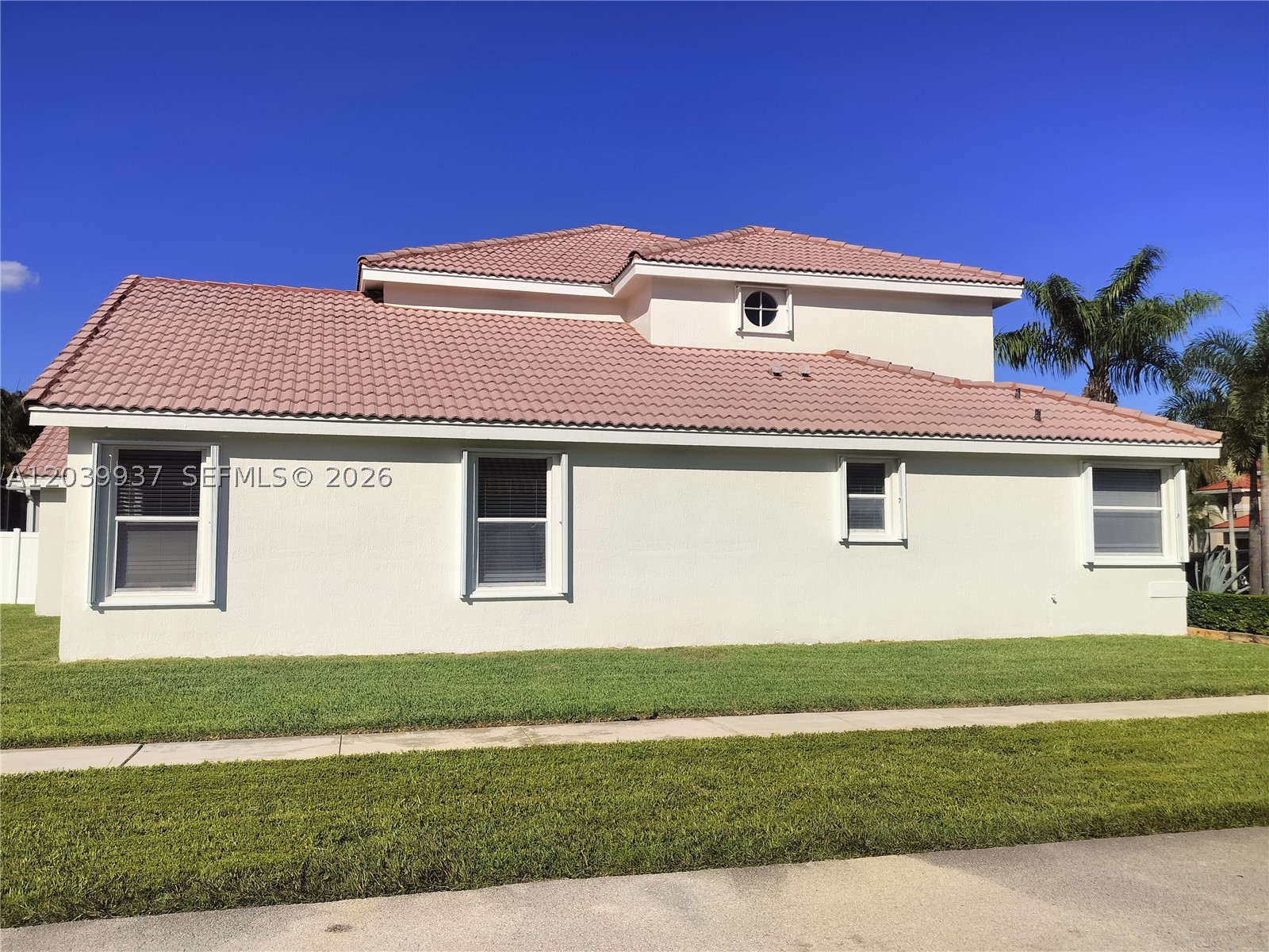 SILVER LAKES AT PEMBROKE - Residential