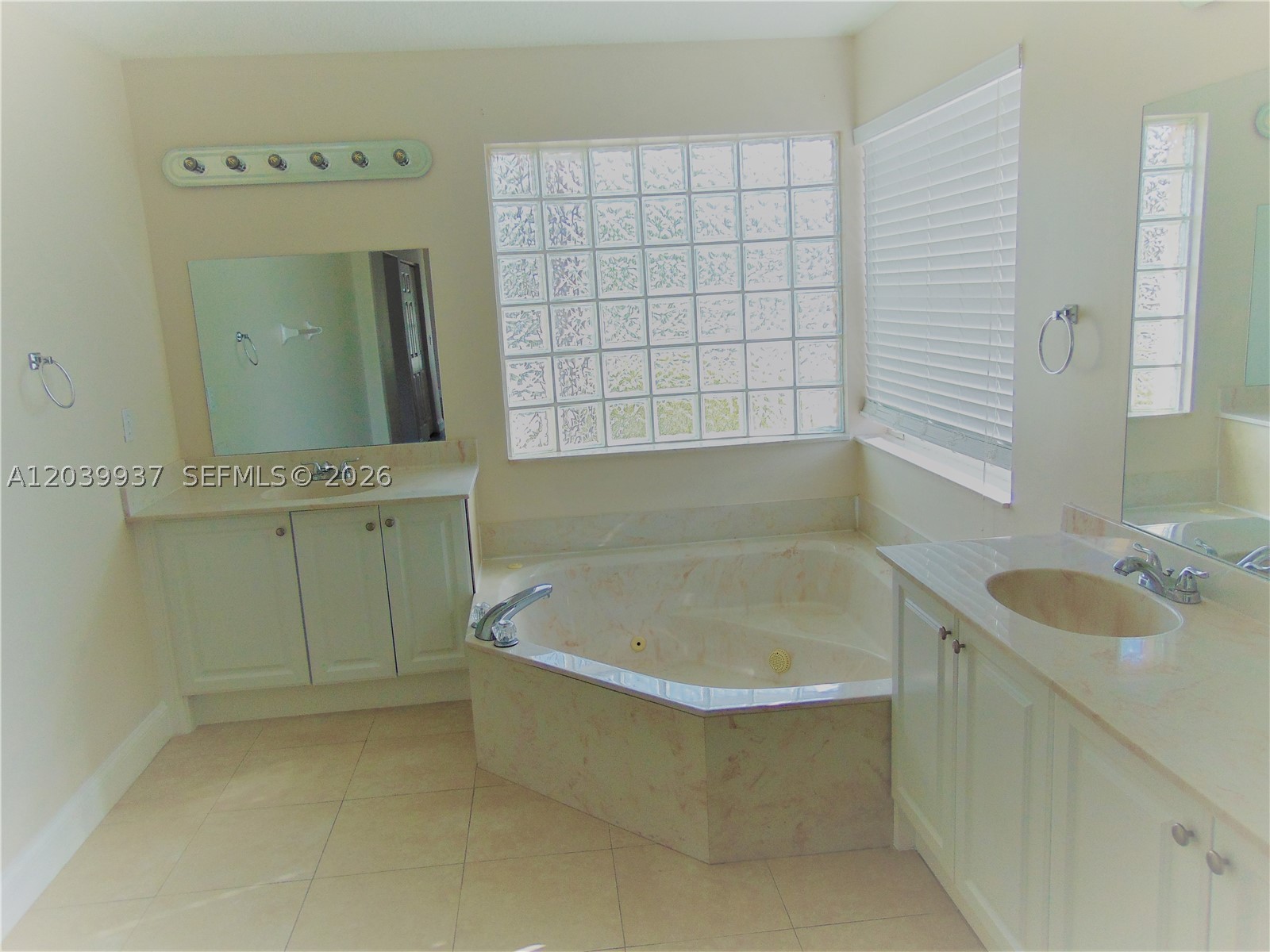 SILVER LAKES AT PEMBROKE - Residential