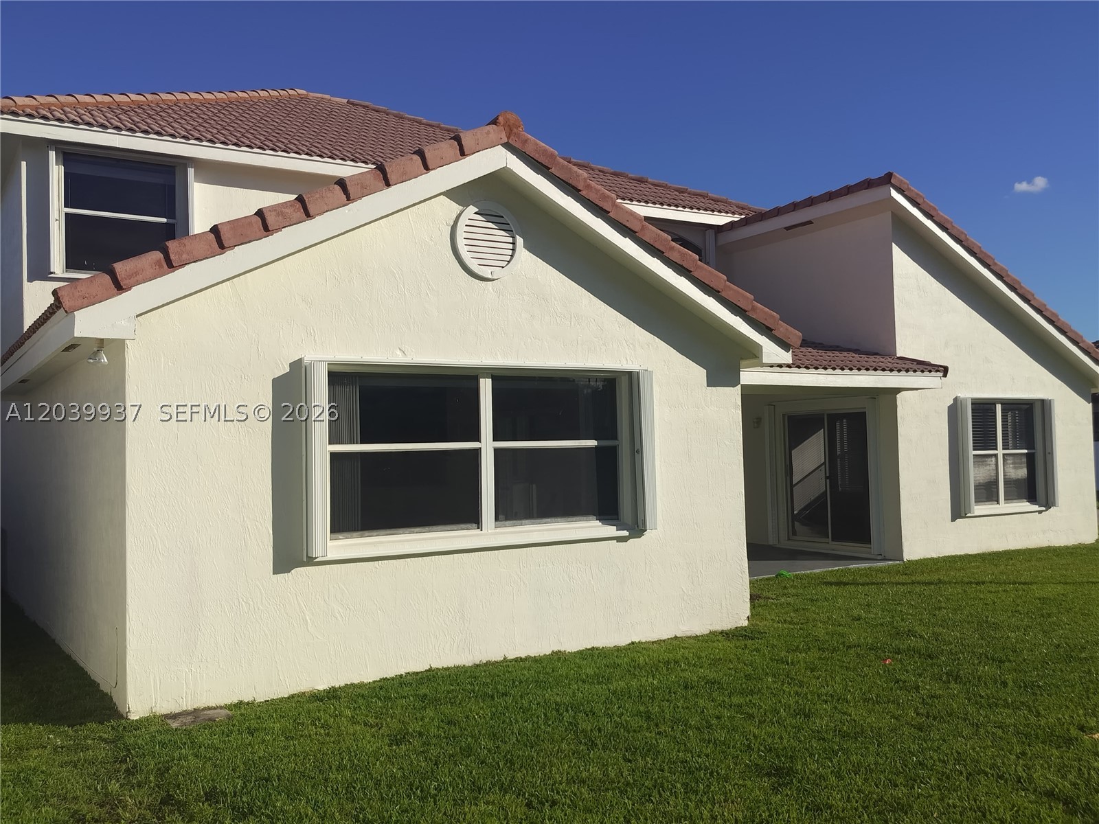 SILVER LAKES AT PEMBROKE - Residential