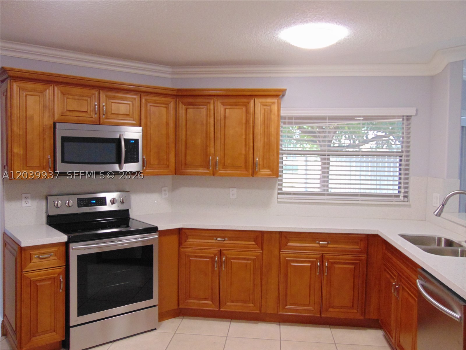 SILVER LAKES AT PEMBROKE - Residential