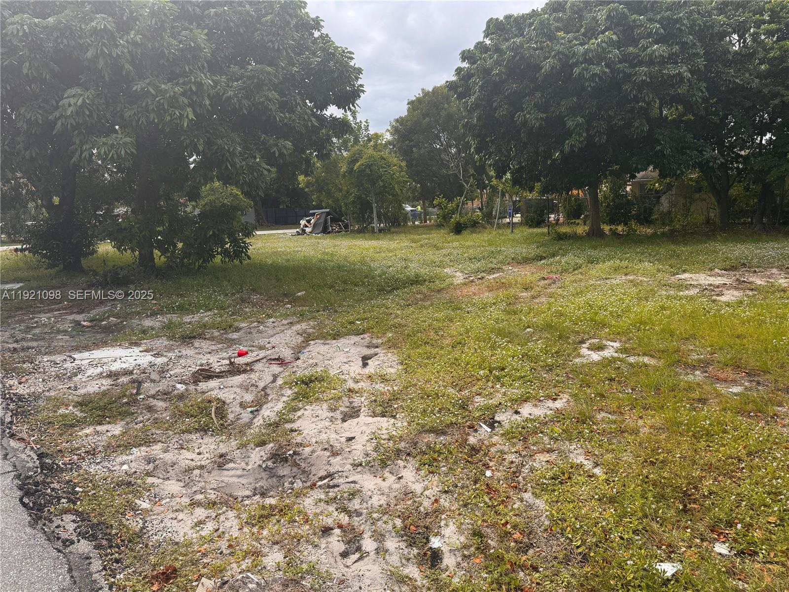 MONTICELLO PARK AMENDED P - Land