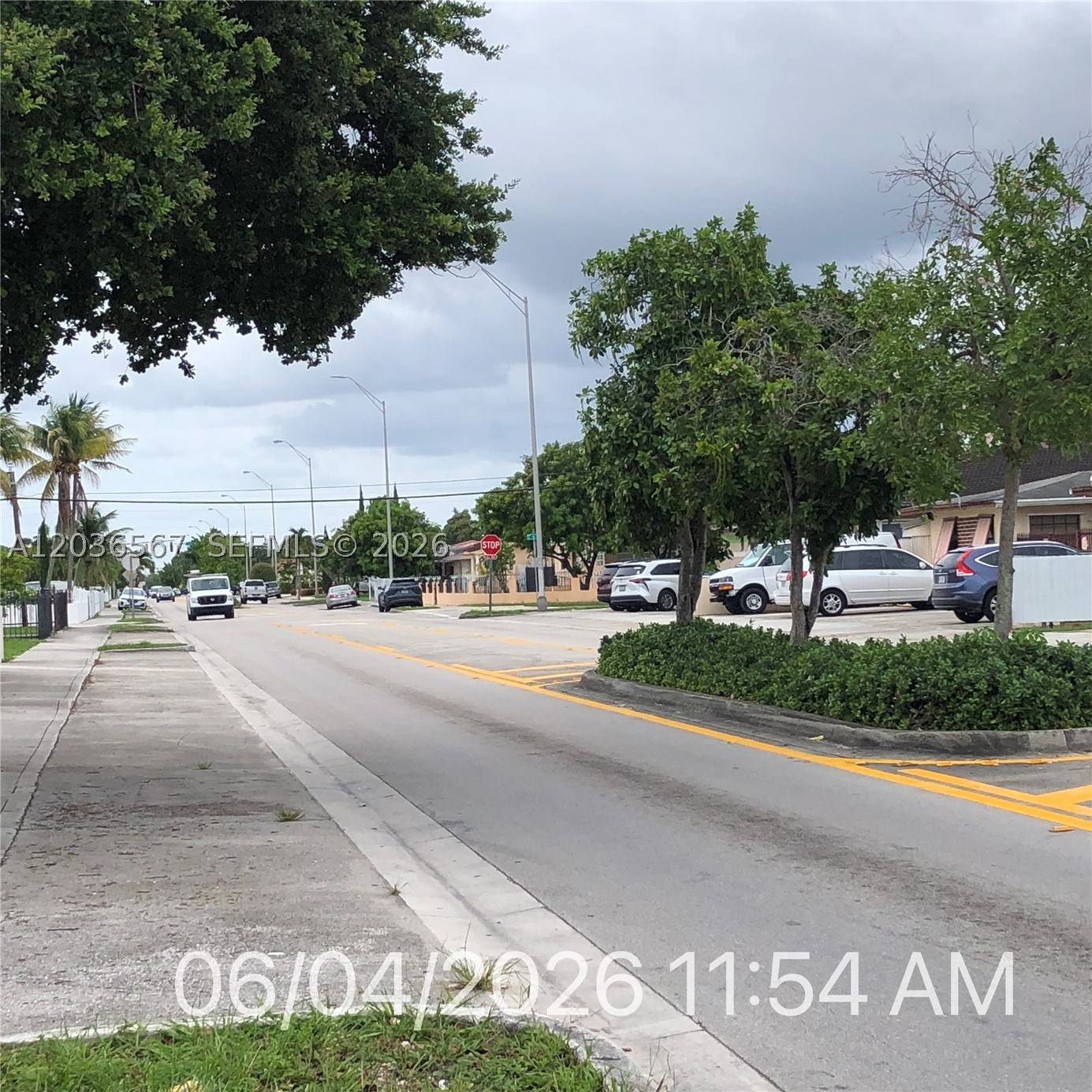 HIALEAH 13TH ADDN AMD PL - Residential Income