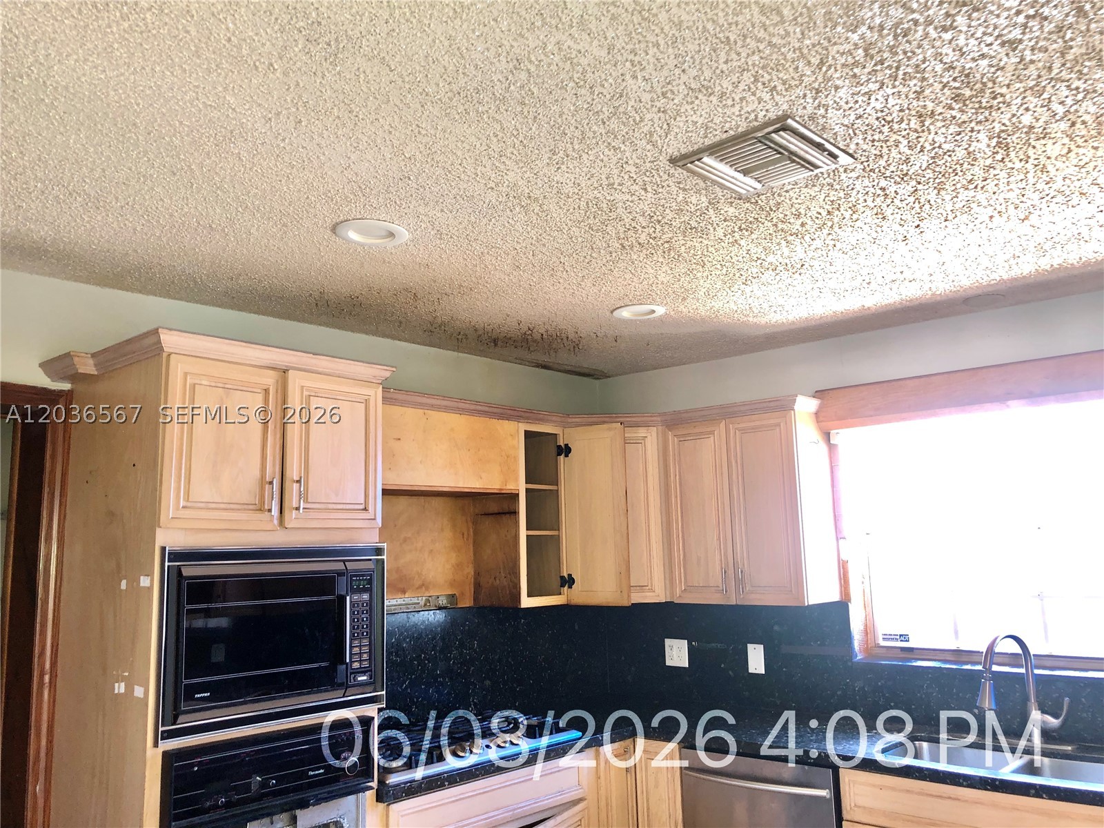 HIALEAH 13TH ADDN AMD PL - Residential Income