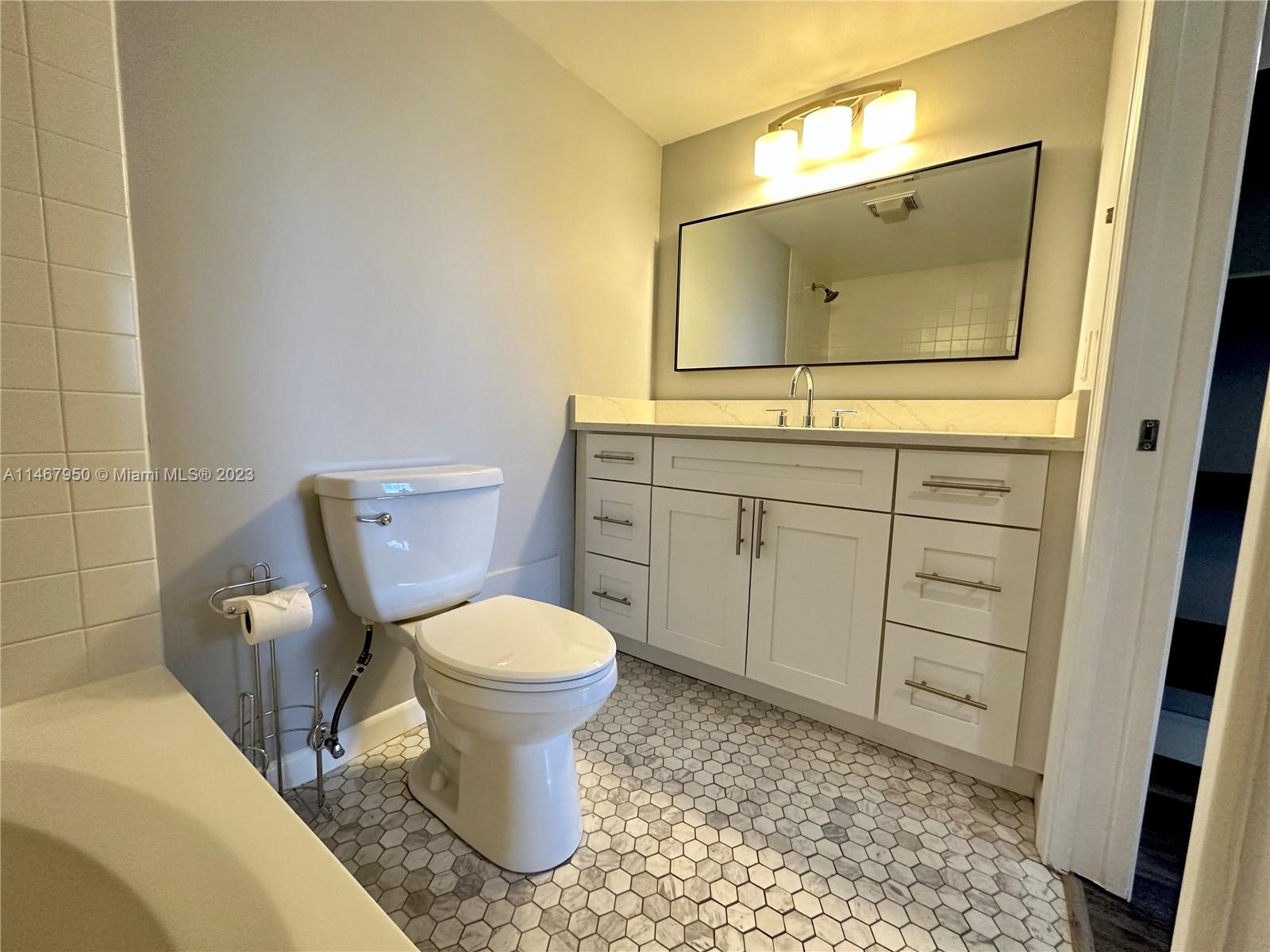 BOCA RIO NORTH - Residential Lease