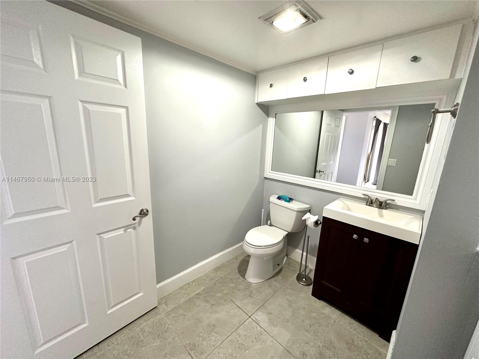 BOCA RIO NORTH - Residential Lease