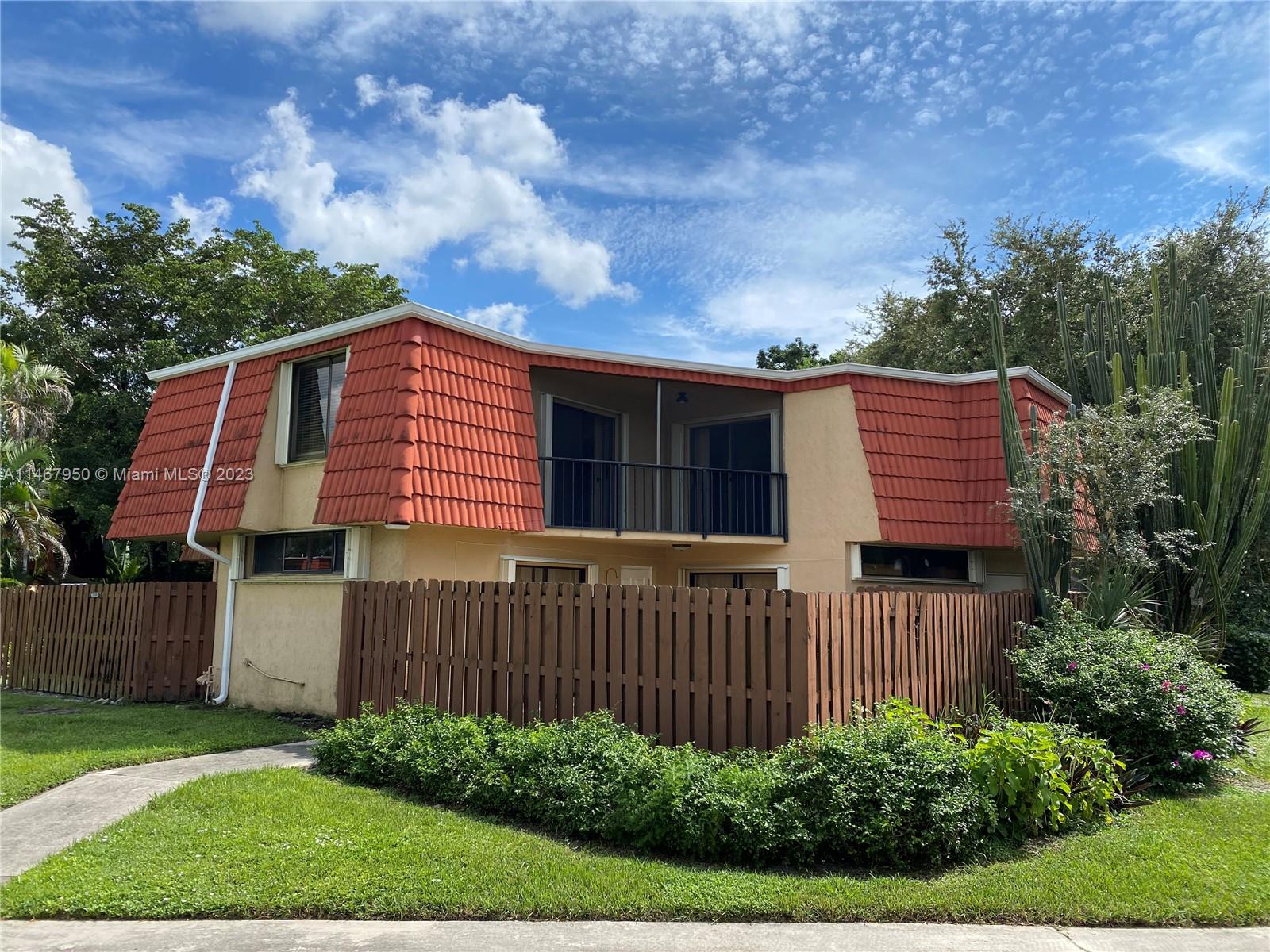 BOCA RIO NORTH - Residential Lease