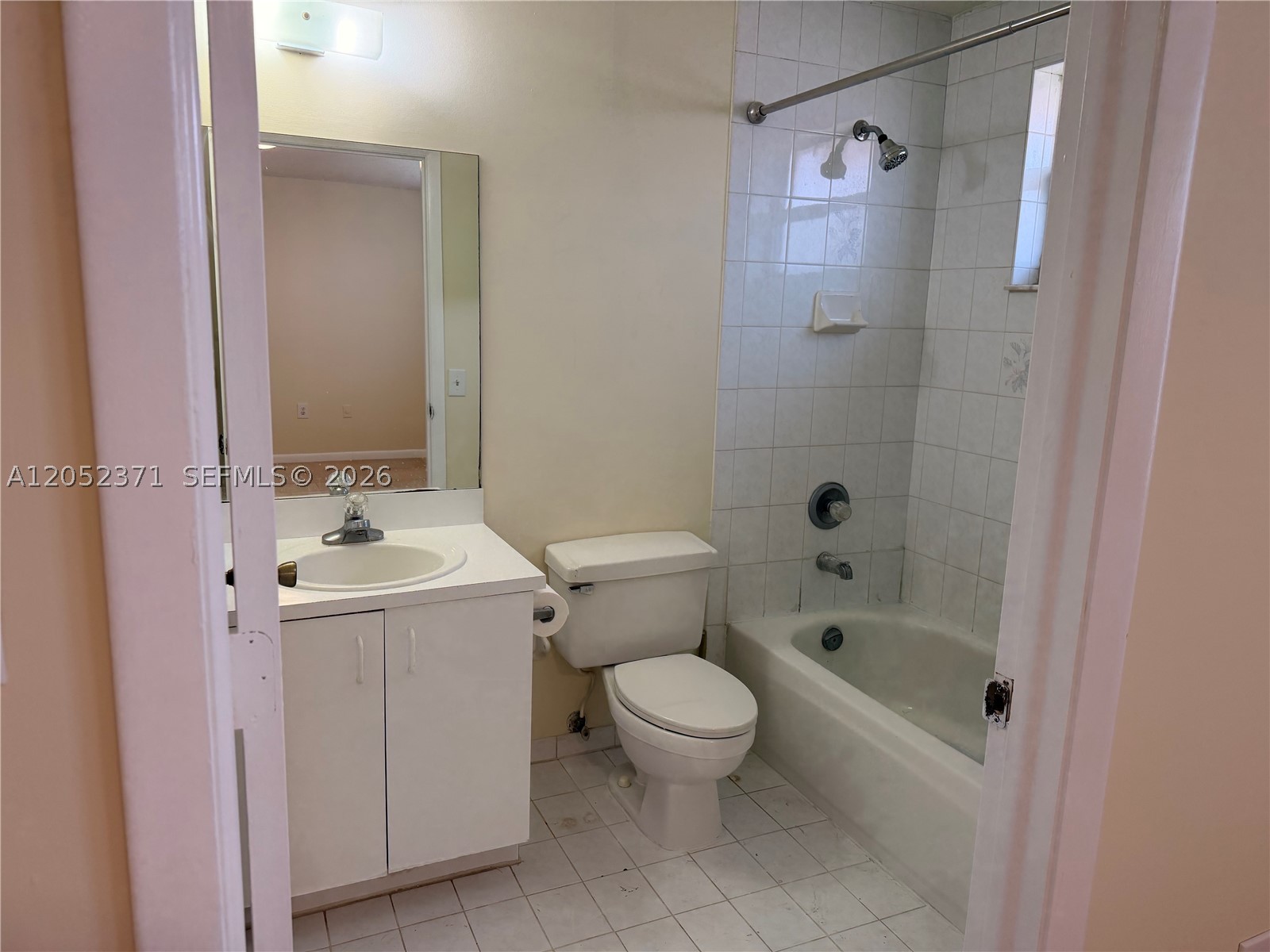 DORAL COURT CONDO - Residential Lease