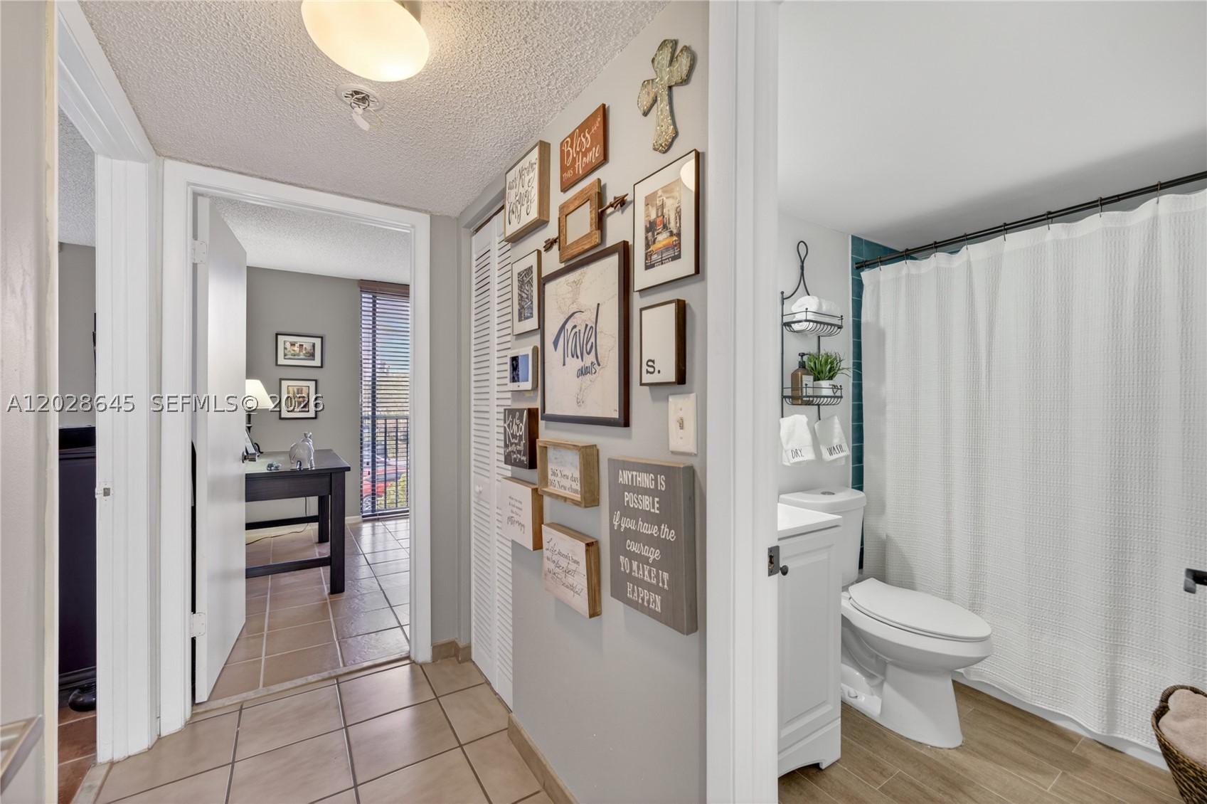 LYNBROOK COURT CONDO PH II - Residential