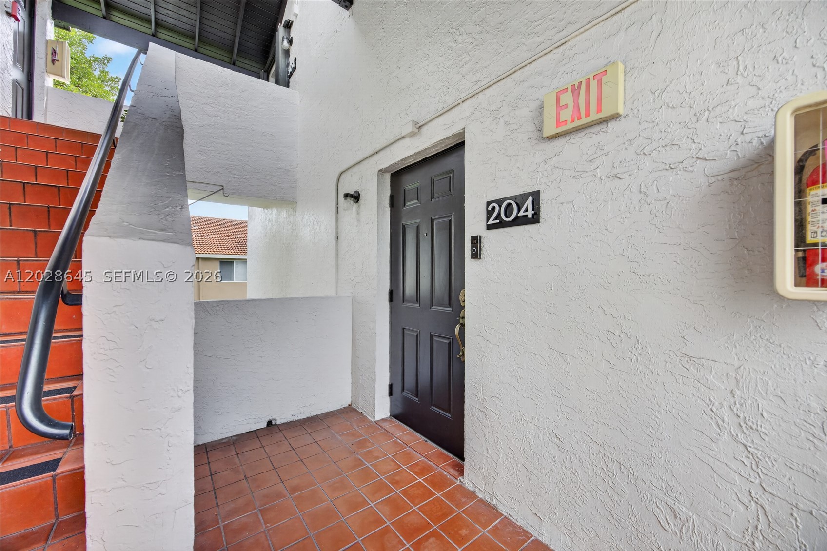 LYNBROOK COURT CONDO PH II - Residential