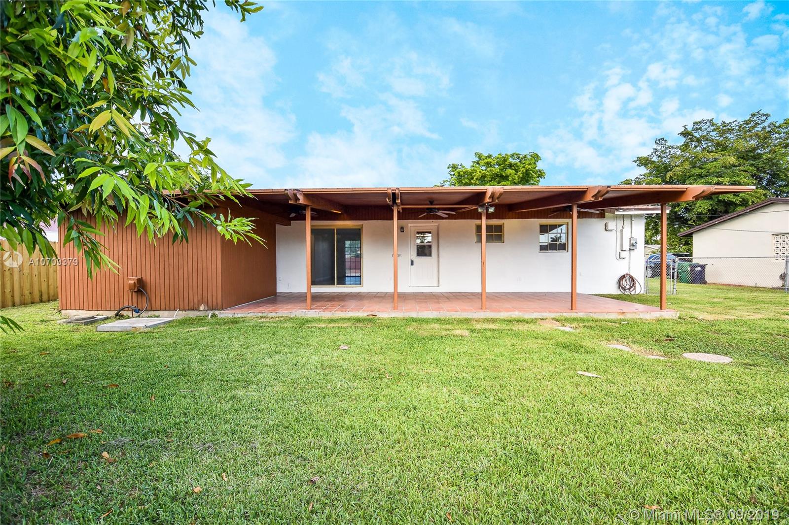 MILLER HEIGHTS SEC 6 - Residential Lease