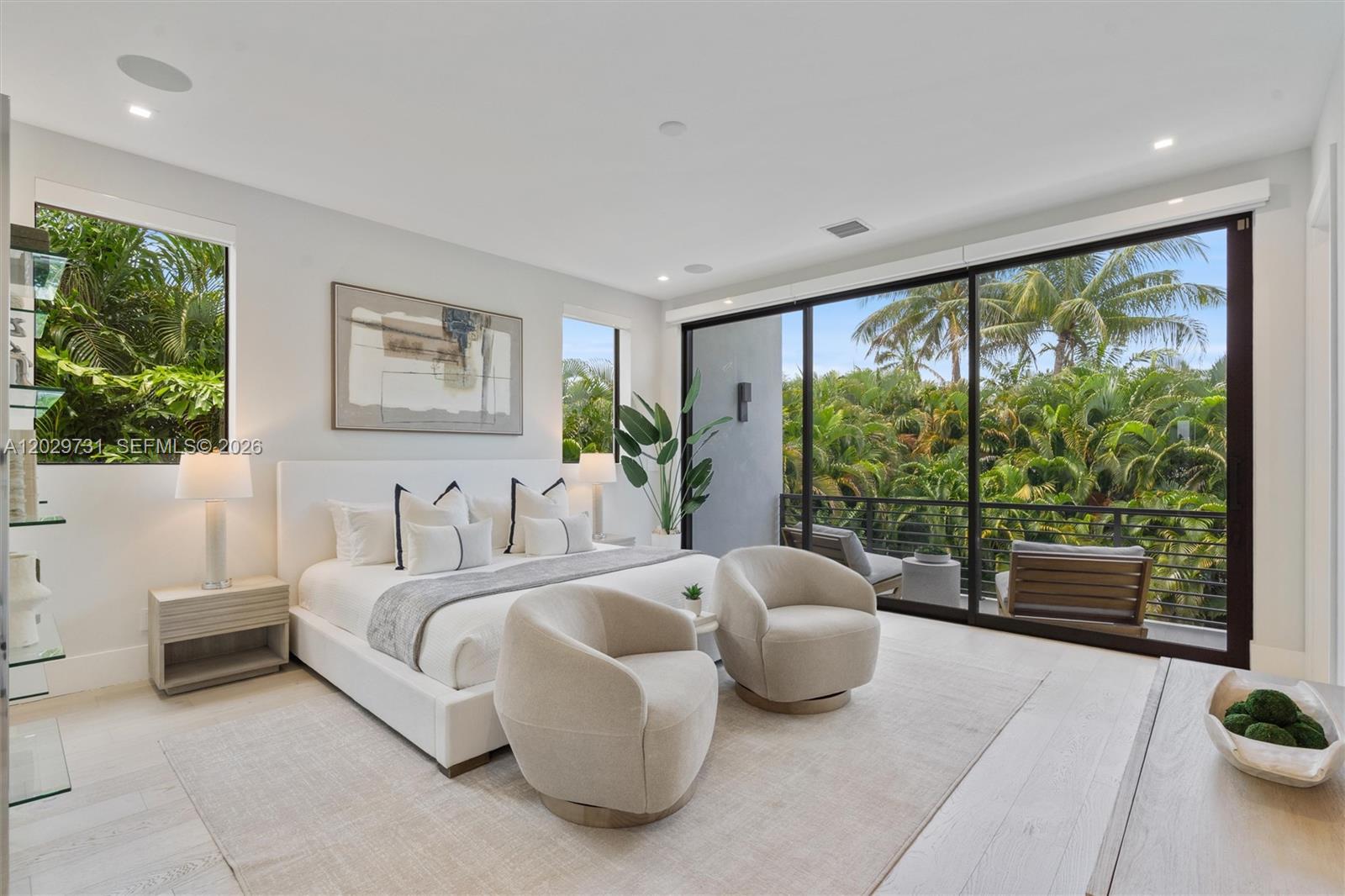 KENMONT FIRST ADD - Residential