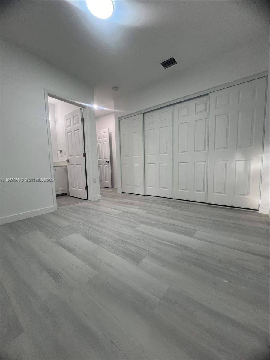 17TH AVE MANOR - Residential Lease