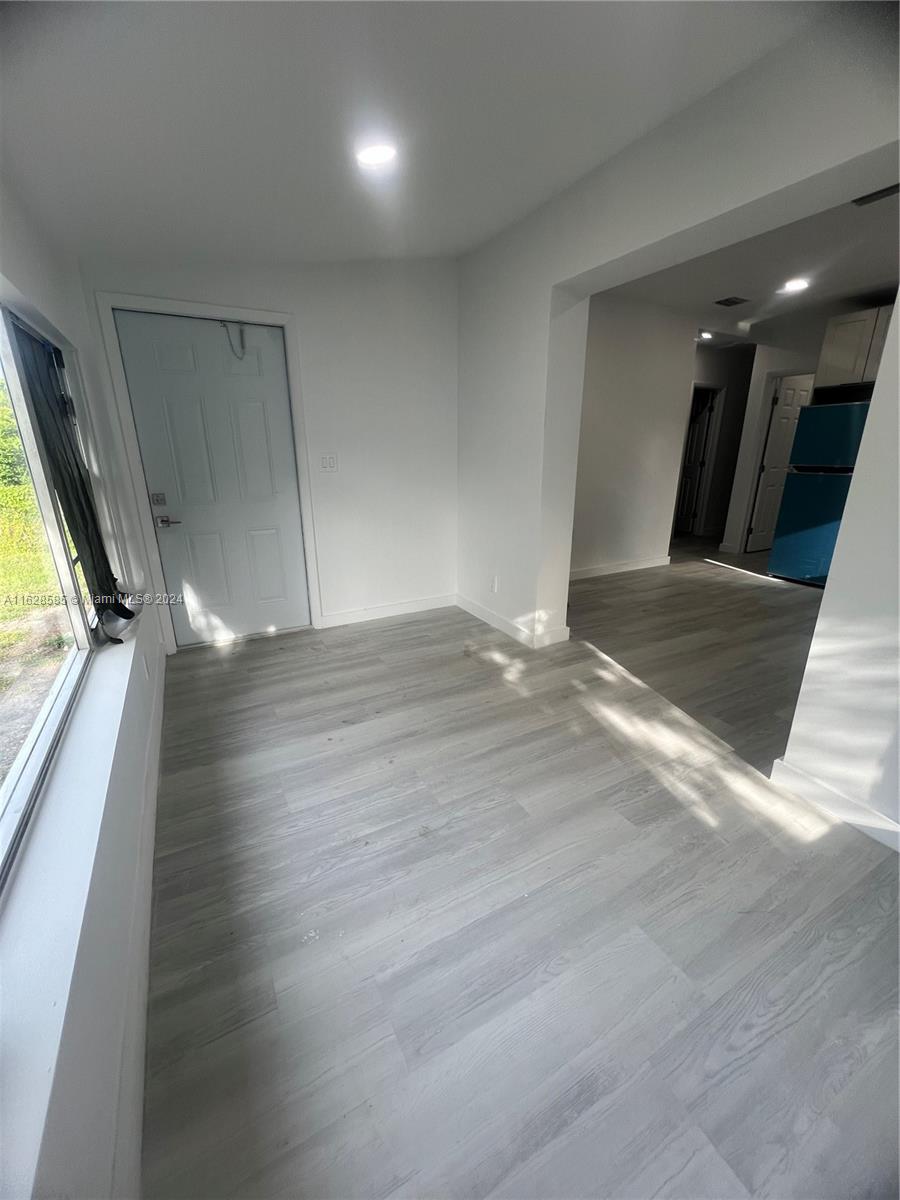 17TH AVE MANOR - Residential Lease