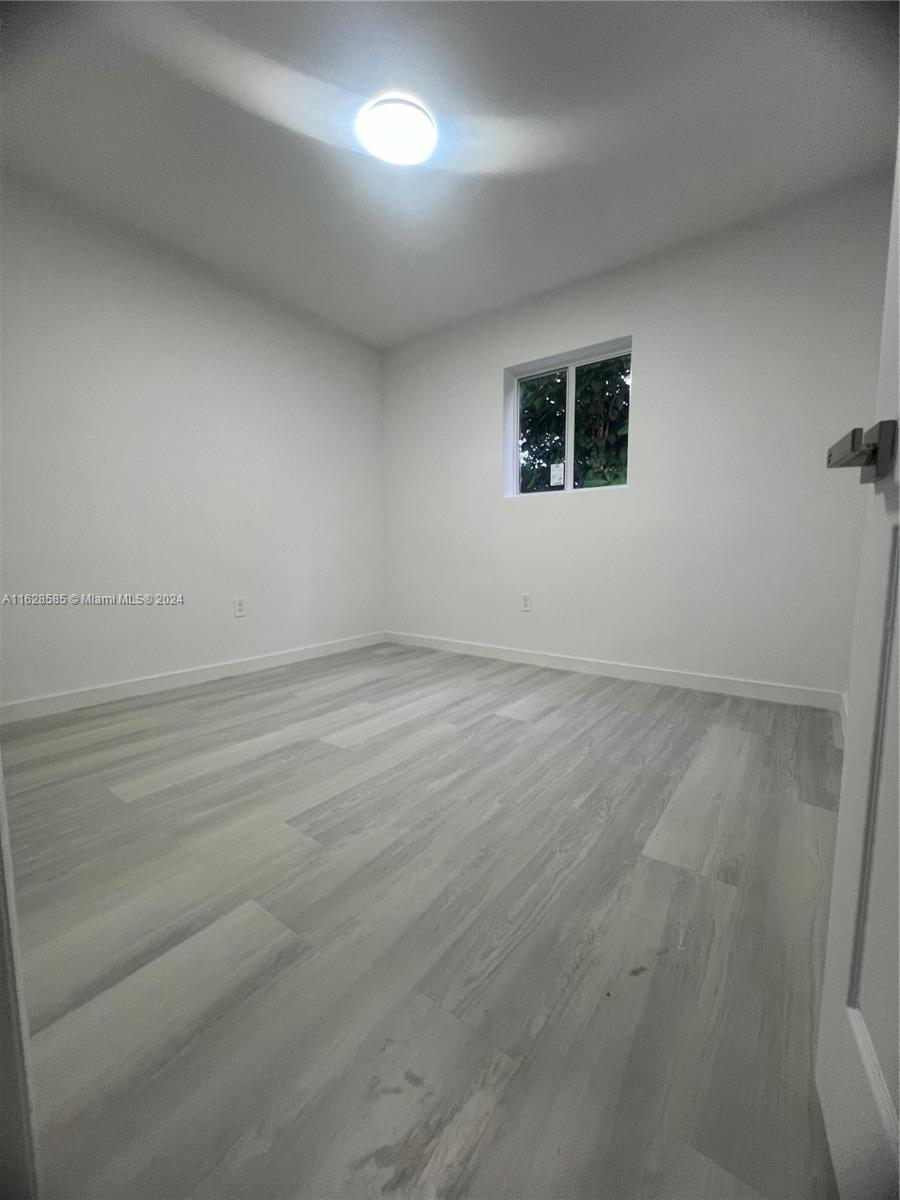 17TH AVE MANOR - Residential Lease