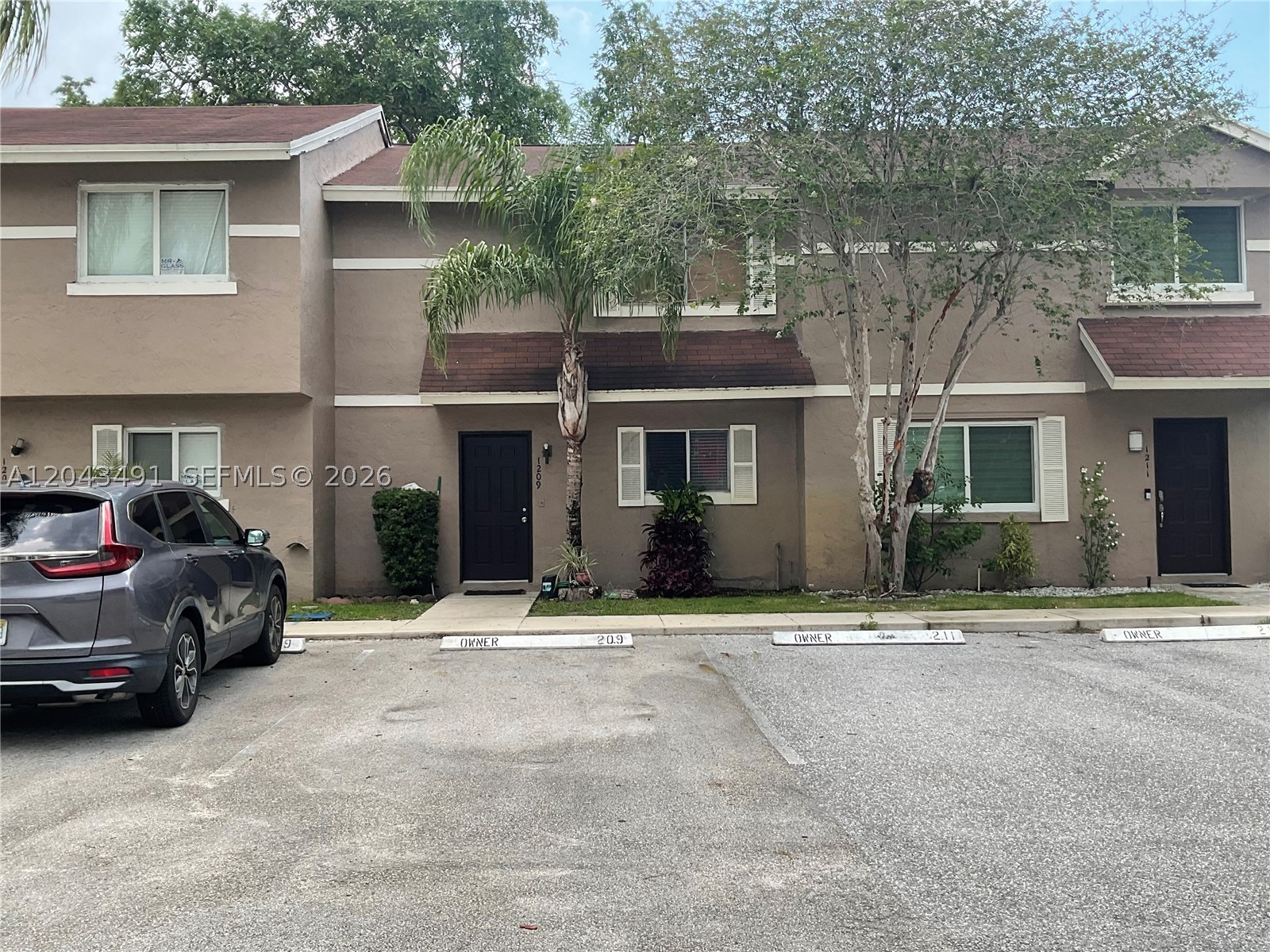 Welcome to this spacious 2-bedroom, 2.5-bath townhome in the desirable Hamptons of North Lauderdale! Offering over 1,300 square feet of living space, this two-story home features a functional layout with two generously sized bedrooms, each with its own private bathroom, plus a convenient half bath on the main floor for guests.  Washer/Dryer and stainless steel appliances.  

Enjoy peaceful water views and the benefits of a low HOA, making this home an excellent value for first-time buyers, growing families, or investors. The open living and dining areas provide plenty of room for everyday living and entertaining.

North Lauderdale is a great place to raise a family, with nearby parks, playgrounds, schools, and youth recreation programs. Conveniently located near shopping, restaurants, major highways, and employment centers, you'll enjoy an easy commute throughout Broward County while having everything you need just minutes away.

Whether you're looking for your first home, downsizing, or adding to your investment portfolio, this townhome offers the perfect combination of space, affordability, and location. Don't miss this fantastic opportunity!