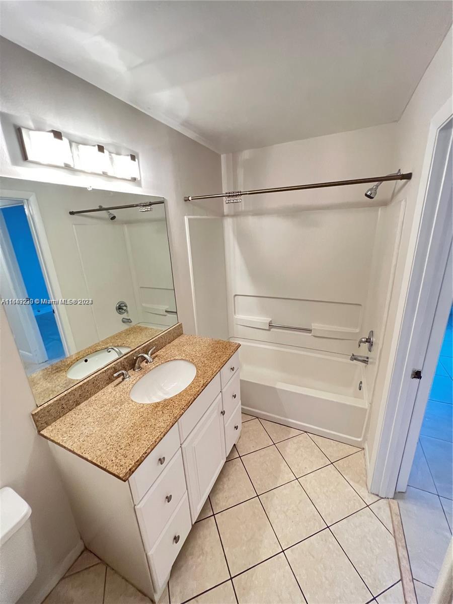 CASABLANCA ISLES CONDO - Residential Lease