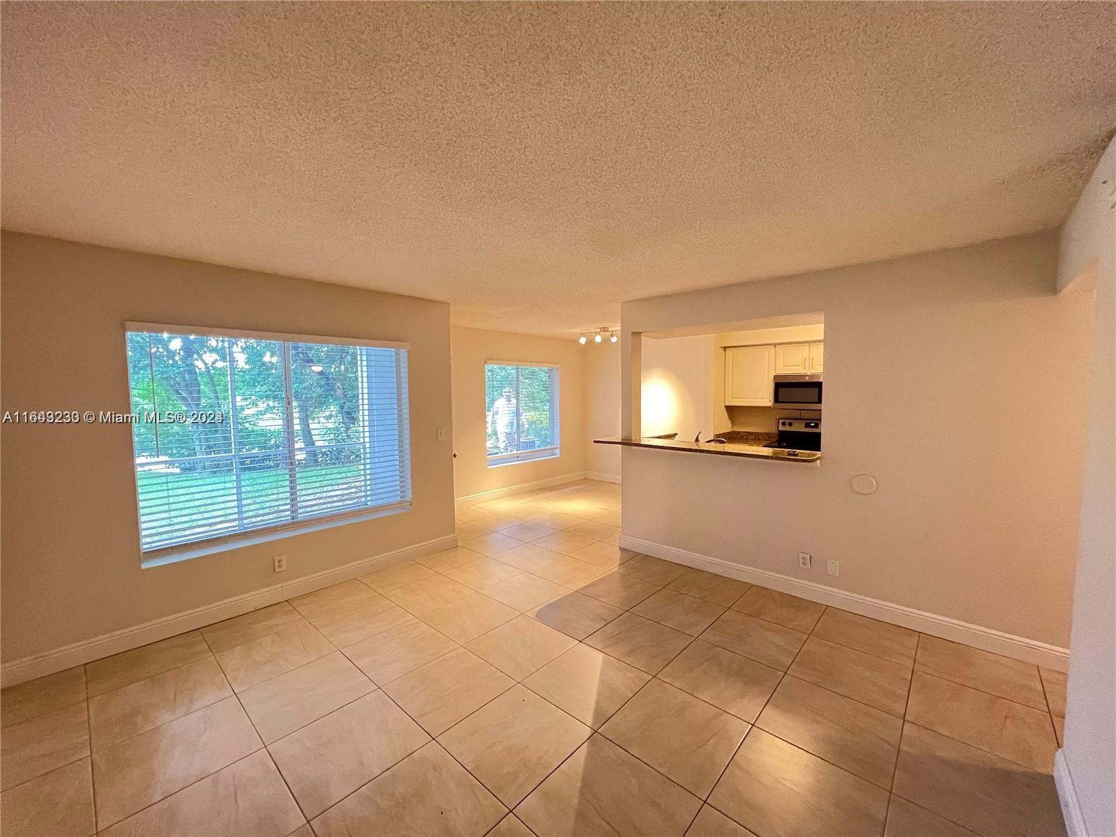 CASABLANCA ISLES CONDO - Residential Lease
