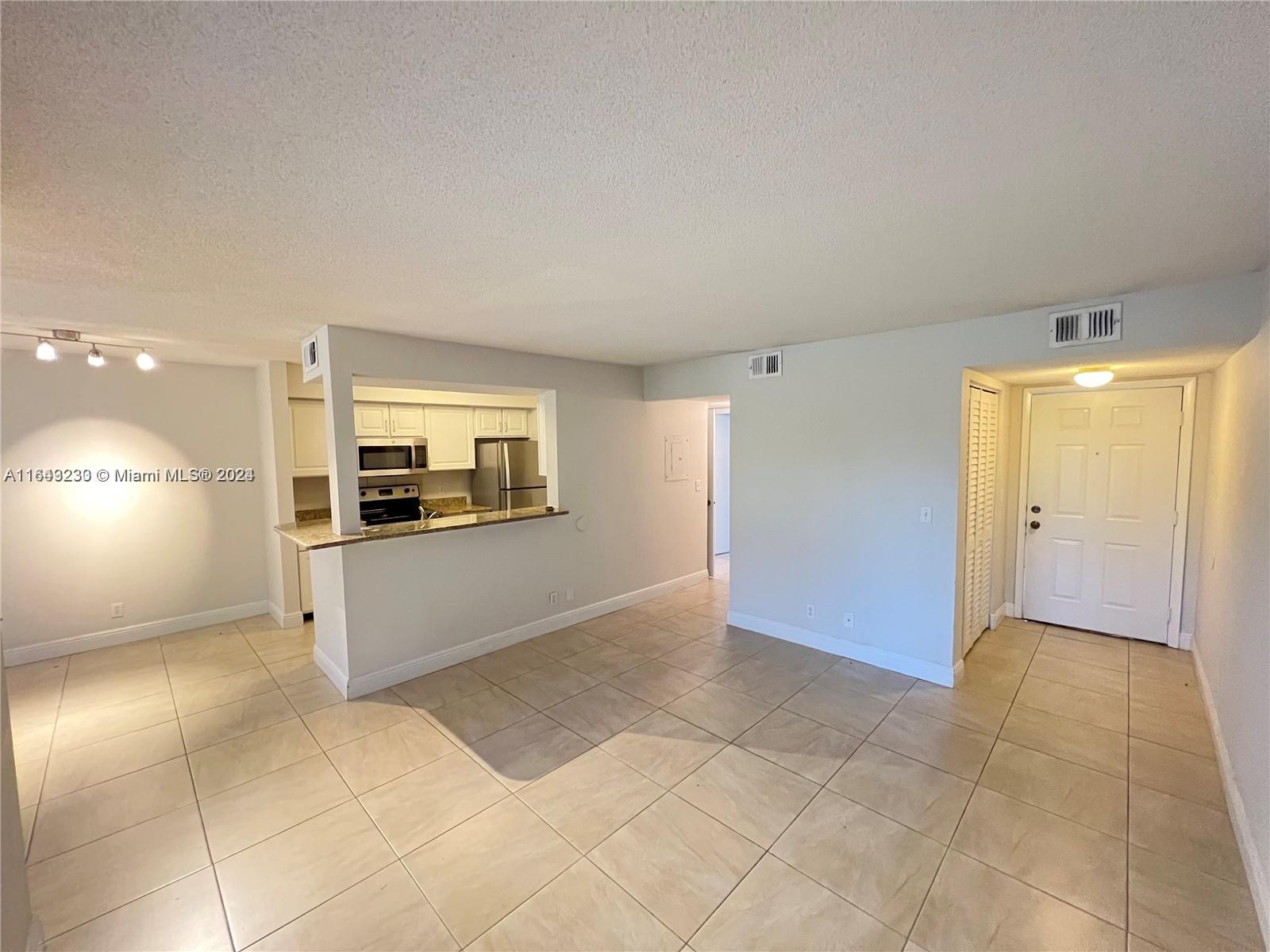 CASABLANCA ISLES CONDO - Residential Lease