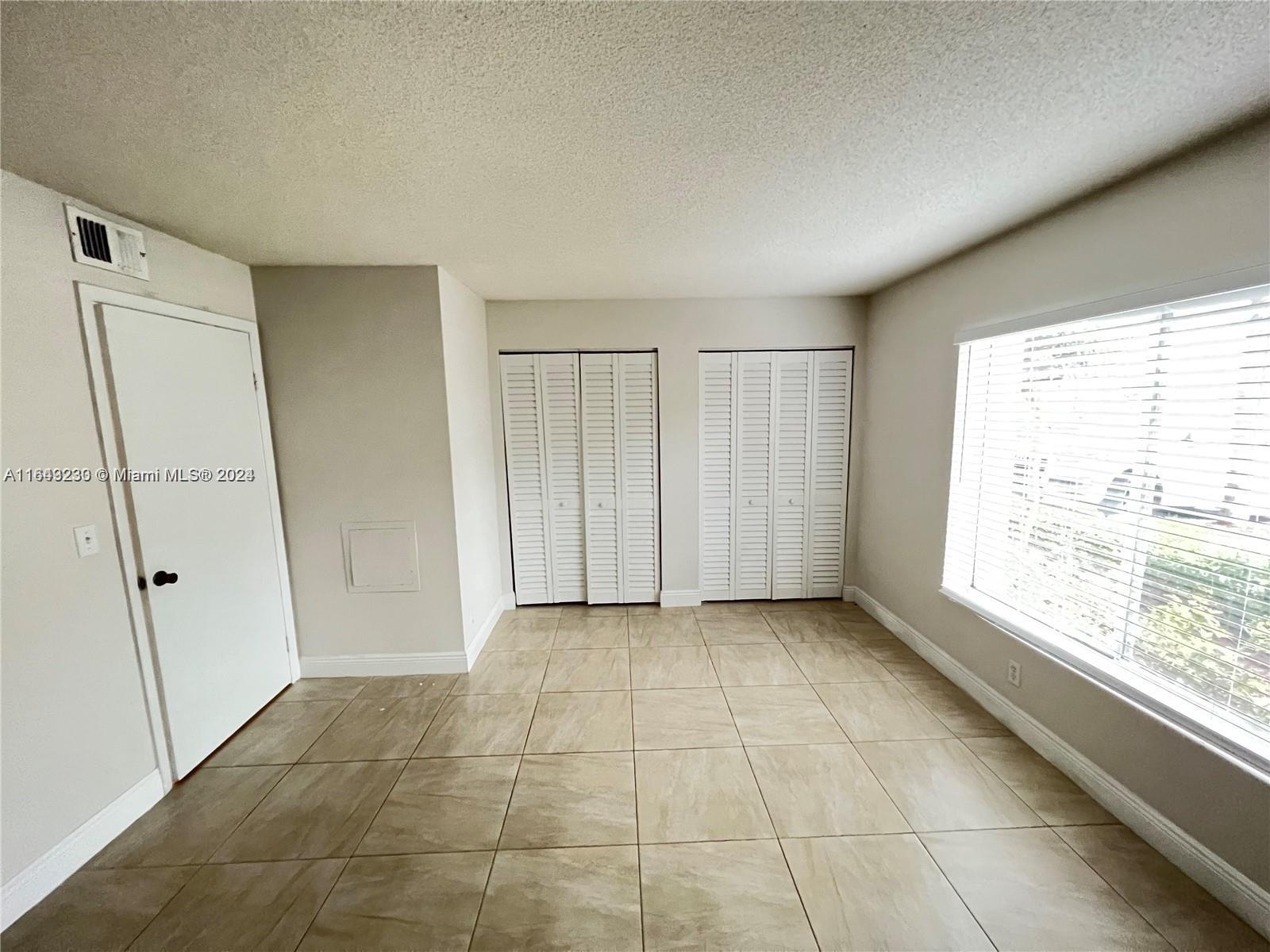 CASABLANCA ISLES CONDO - Residential Lease
