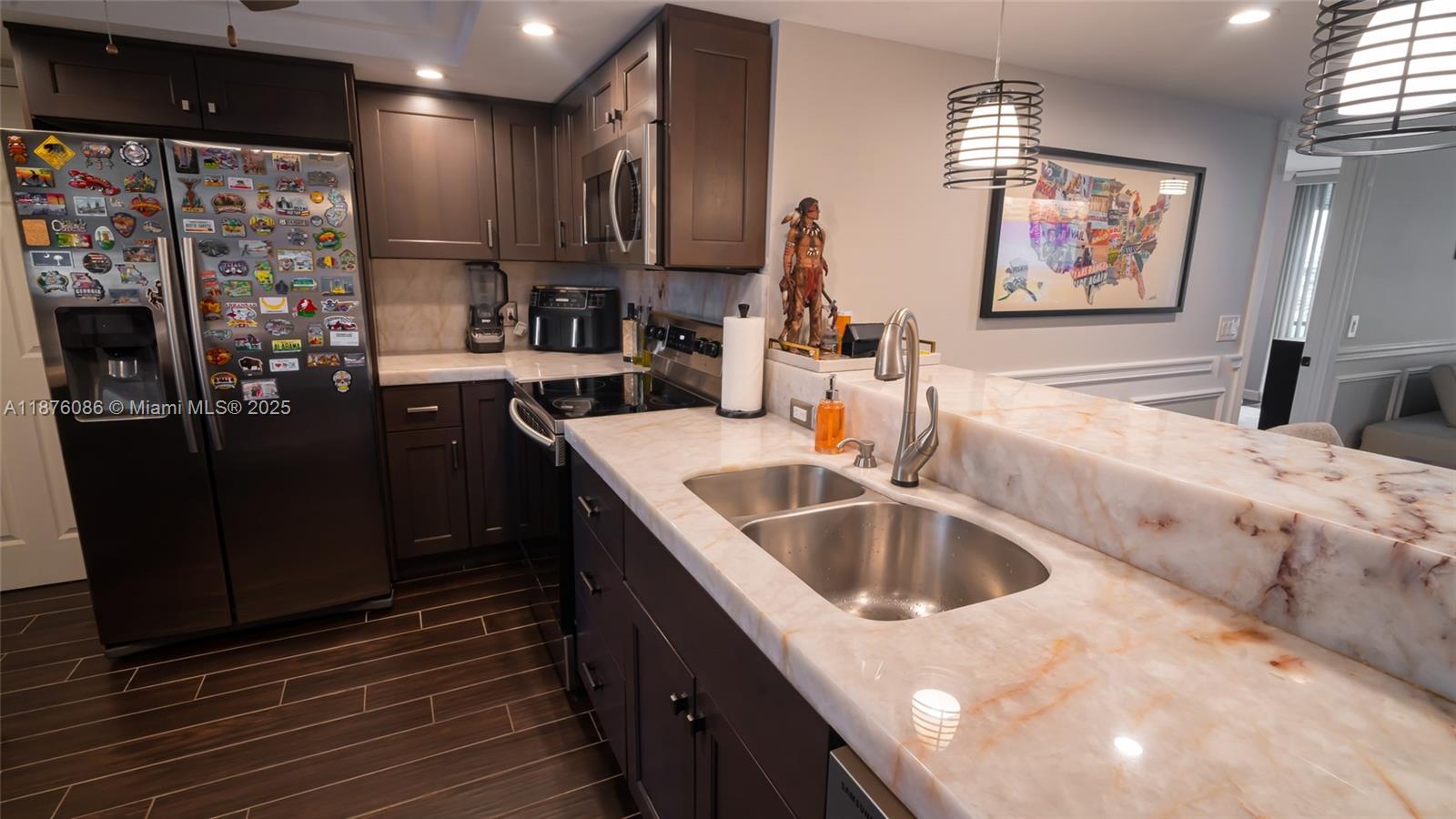 BOCA TEECA CONDO 9 - Residential