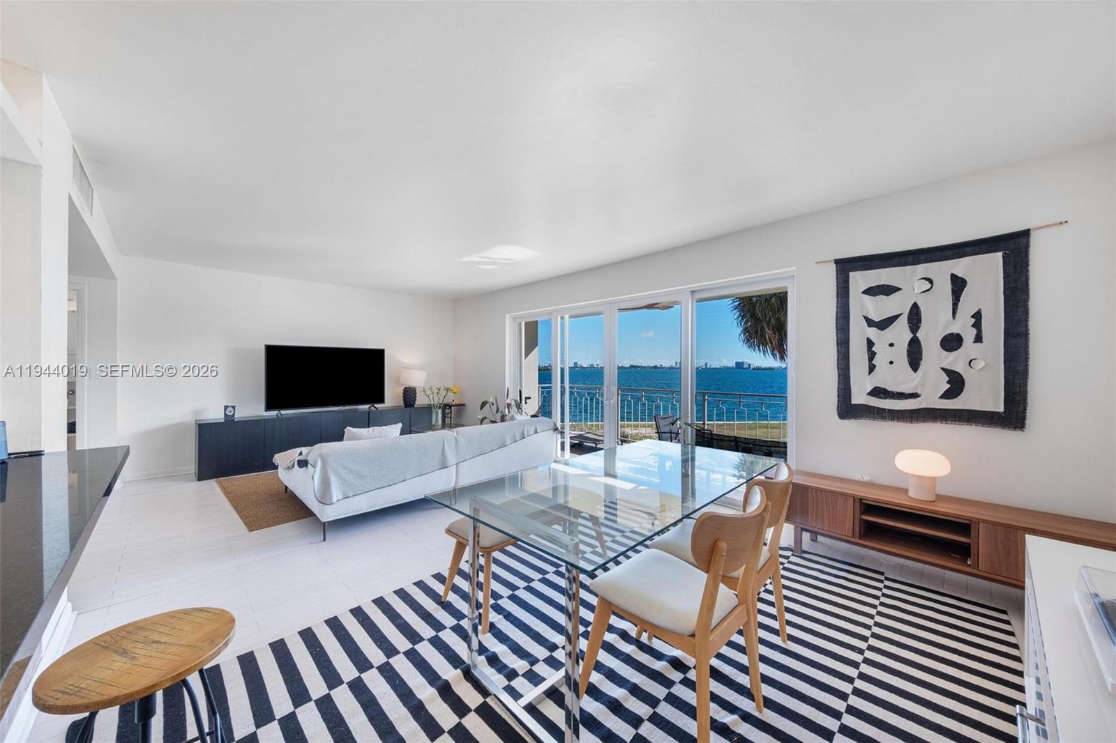 JOCKEY CLUB CONDO - Residential