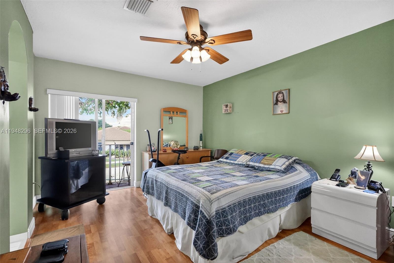 MELROSE POINT CONDO - Residential