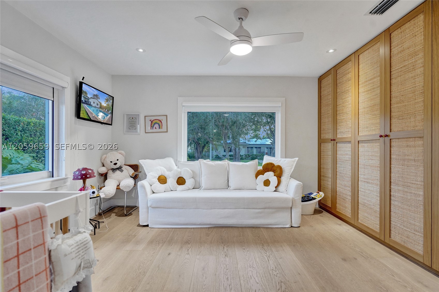 BAY BREEZE SEC MIAMI SHOR - Residential