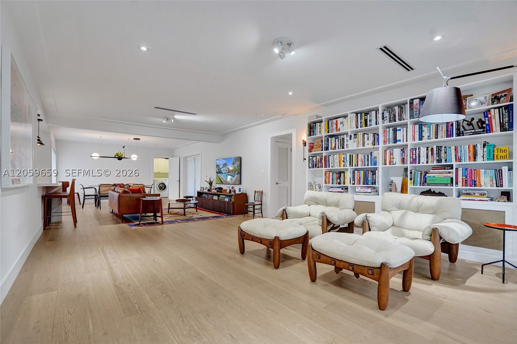 BAY BREEZE SEC MIAMI SHOR - Residential